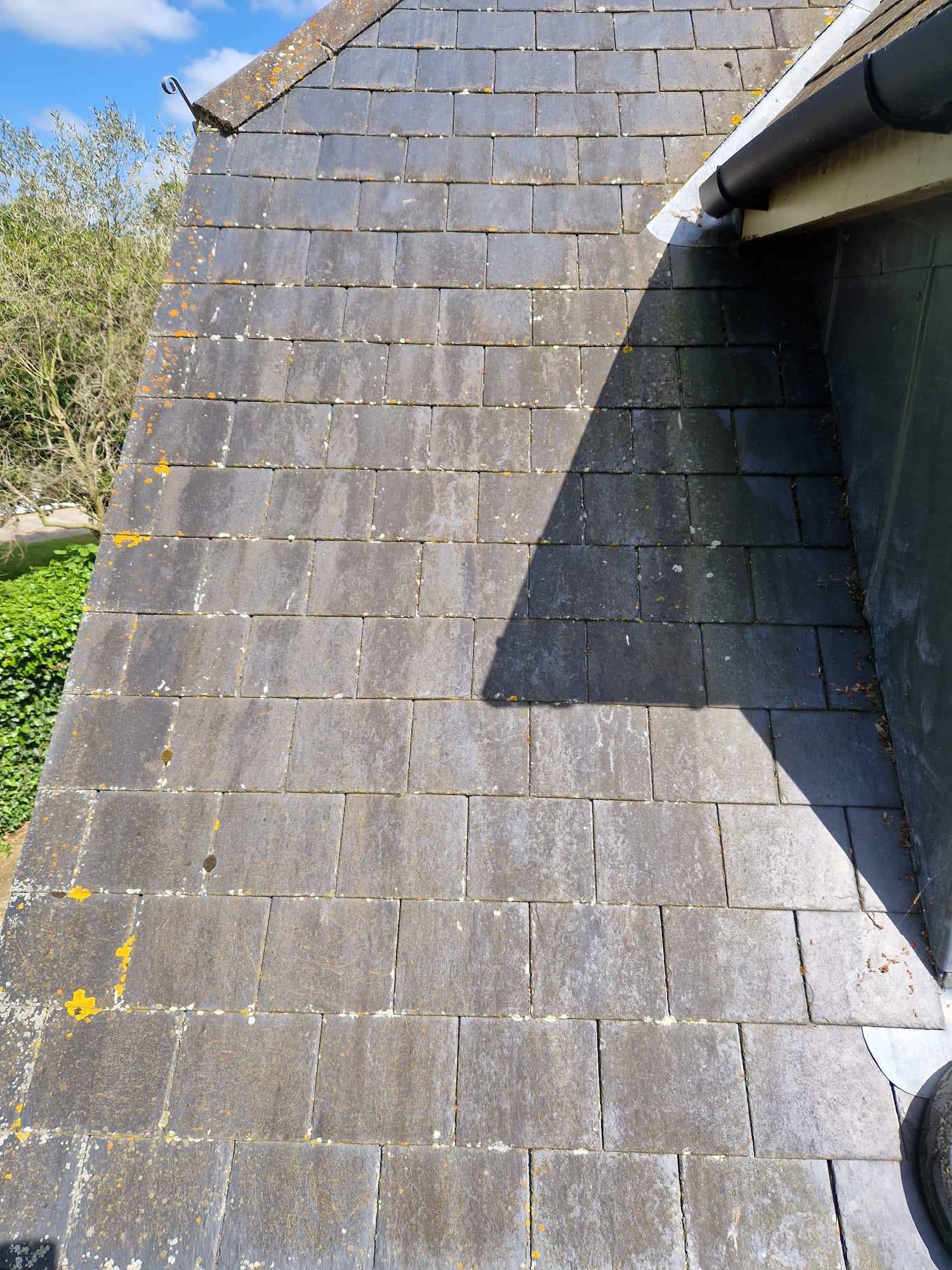 Roof Cleaning in Cambridgeshire
